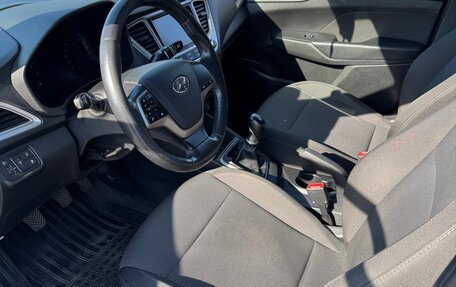 Hyundai Solaris II рестайлинг, 2019 год, 1 390 000 рублей, 9 фотография