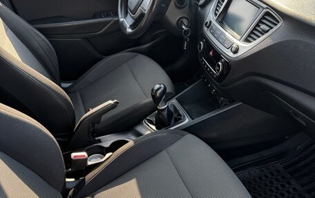 Hyundai Solaris II рестайлинг, 2019 год, 1 390 000 рублей, 11 фотография