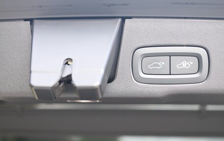 Volvo XC60 II, 2023 год, 5 950 000 рублей, 26 фотография