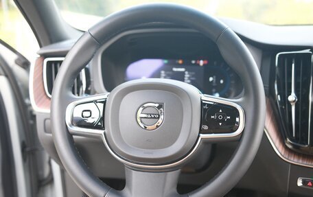 Volvo XC60 II, 2023 год, 5 950 000 рублей, 21 фотография
