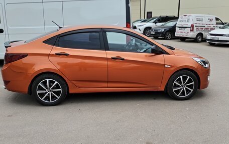 Hyundai Solaris II рестайлинг, 2014 год, 840 000 рублей, 5 фотография