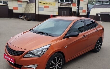Hyundai Solaris II рестайлинг, 2014 год, 840 000 рублей, 3 фотография