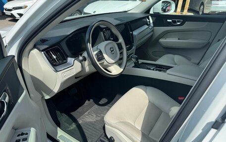 Volvo XC60 II, 2019 год, 3 300 000 рублей, 5 фотография