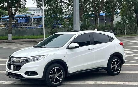 Honda Vezel, 2022 год, 1 420 000 рублей, 1 фотография