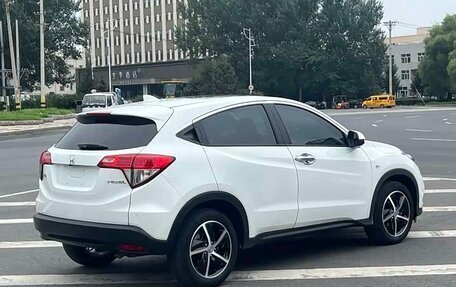 Honda Vezel, 2022 год, 1 420 000 рублей, 4 фотография