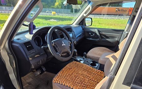 Mitsubishi Pajero IV, 2012 год, 2 100 000 рублей, 5 фотография