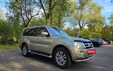 Mitsubishi Pajero IV, 2012 год, 2 100 000 рублей, 2 фотография