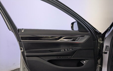 BMW 7 серия, 2021 год, 7 200 000 рублей, 19 фотография