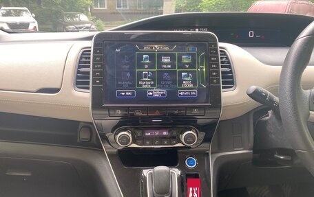 Nissan Serena IV, 2019 год, 2 400 000 рублей, 16 фотография
