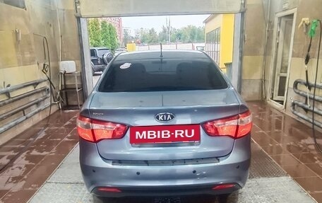 KIA Rio III рестайлинг, 2012 год, 920 000 рублей, 2 фотография