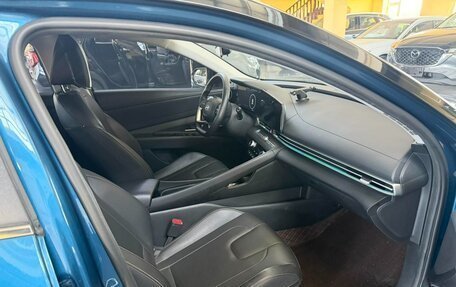 Hyundai Elantra, 2023 год, 1 580 000 рублей, 4 фотография