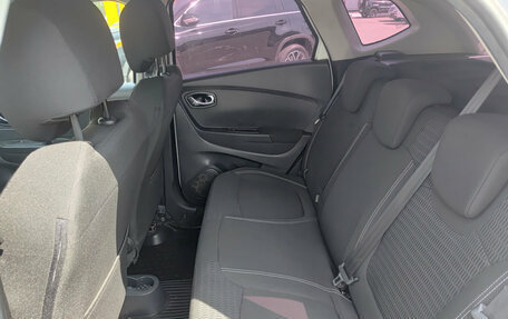 Renault Kaptur I рестайлинг, 2018 год, 1 070 000 рублей, 15 фотография