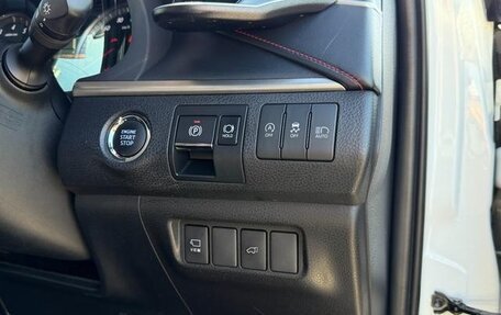 Toyota Harrier, 2019 год, 2 136 000 рублей, 8 фотография