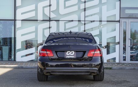 Mercedes-Benz E-Класс, 2011 год, 1 929 000 рублей, 3 фотография