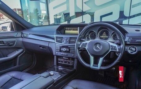 Mercedes-Benz E-Класс, 2011 год, 1 929 000 рублей, 11 фотография