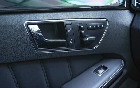 Mercedes-Benz E-Класс, 2011 год, 1 929 000 рублей, 24 фотография