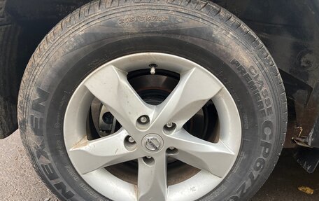 Nissan Qashqai, 2011 год, 999 000 рублей, 13 фотография