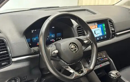 Skoda Karoq I, 2022 год, 1 546 000 рублей, 8 фотография