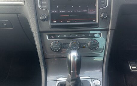 Volkswagen Golf VII, 2016 год, 1 890 000 рублей, 9 фотография