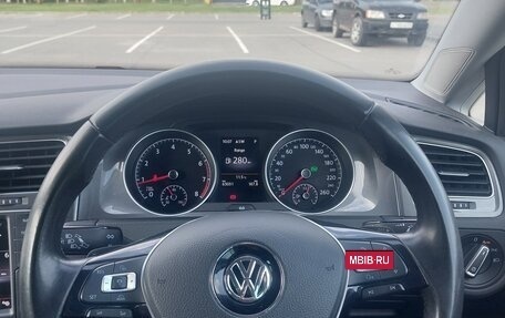 Volkswagen Golf VII, 2016 год, 1 890 000 рублей, 7 фотография
