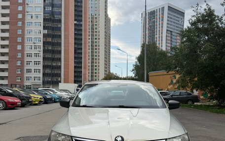 Skoda Rapid I, 2014 год, 625 000 рублей, 6 фотография