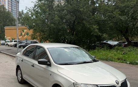 Skoda Rapid I, 2014 год, 625 000 рублей, 2 фотография
