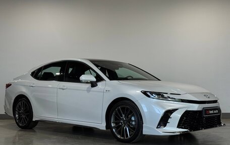 Toyota Camry, 2026 год, 4 250 000 рублей, 4 фотография