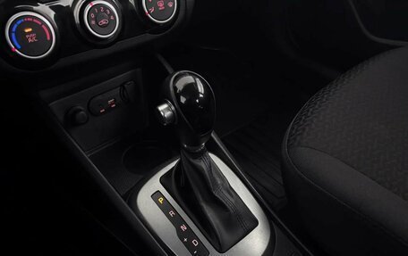 KIA Rio III рестайлинг, 2015 год, 1 000 000 рублей, 15 фотография