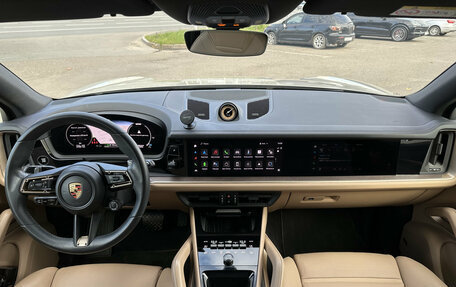 Porsche Cayenne III, 2023 год, 15 500 000 рублей, 18 фотография