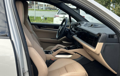 Porsche Cayenne III, 2023 год, 15 500 000 рублей, 15 фотография