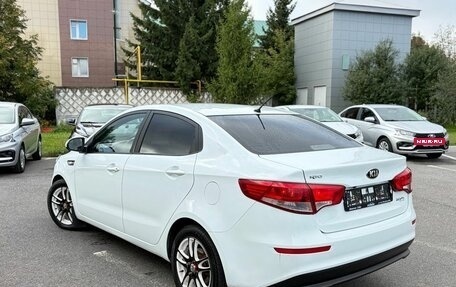 KIA Rio III рестайлинг, 2015 год, 967 000 рублей, 4 фотография