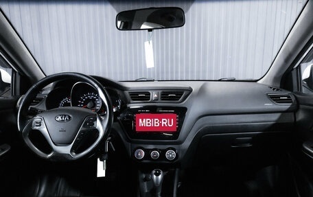 KIA Rio III рестайлинг, 2016 год, 960 000 рублей, 14 фотография