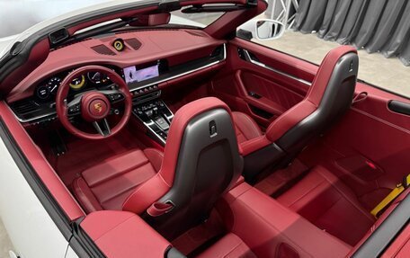 Porsche 911, 2021 год, 25 294 000 рублей, 30 фотография