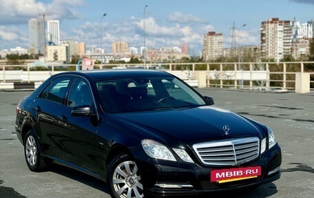 Mercedes-Benz E-Класс, 2010 год, 1 489 000 рублей, 3 фотография