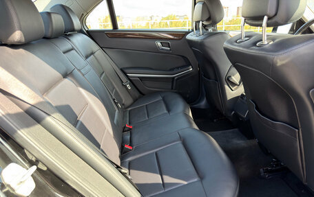 Mercedes-Benz E-Класс, 2010 год, 1 489 000 рублей, 19 фотография