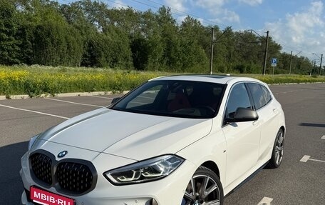 BMW 1 серия, 2021 год, 4 350 000 рублей, 1 фотография
