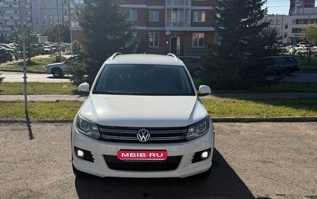 Volkswagen Tiguan I, 2016 год, 2 000 000 рублей, 1 фотография