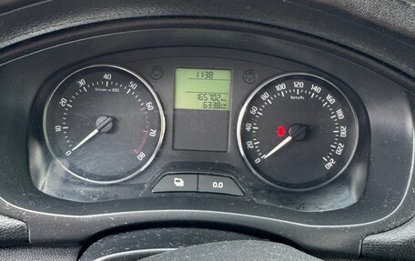 Skoda Fabia II, 2013 год, 600 000 рублей, 10 фотография
