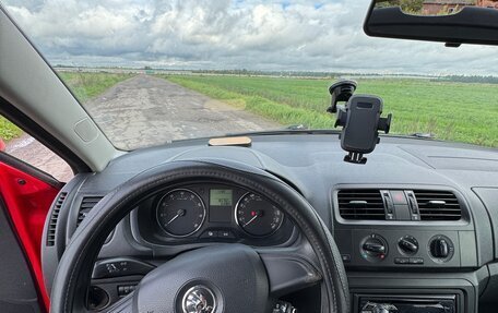 Skoda Fabia II, 2013 год, 600 000 рублей, 11 фотография