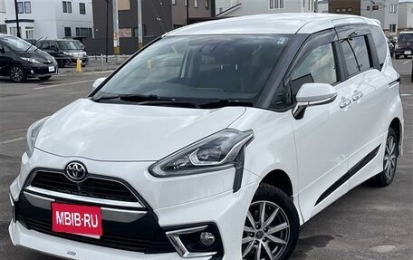 Toyota Sienta II, 2021 год, 1 107 000 рублей, 1 фотография
