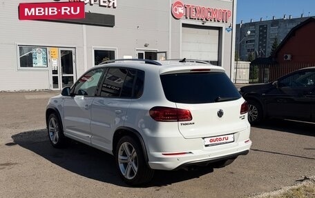 Volkswagen Tiguan I, 2016 год, 2 000 000 рублей, 4 фотография