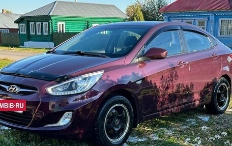 Hyundai Solaris II рестайлинг, 2013 год, 570 000 рублей, 12 фотография