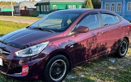 Hyundai Solaris II рестайлинг, 2013 год, 570 000 рублей, 19 фотография