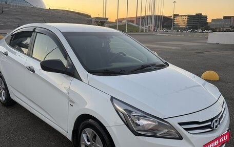 Hyundai Solaris II рестайлинг, 2015 год, 965 000 рублей, 5 фотография