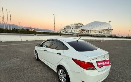 Hyundai Solaris II рестайлинг, 2015 год, 965 000 рублей, 8 фотография