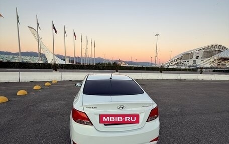 Hyundai Solaris II рестайлинг, 2015 год, 965 000 рублей, 7 фотография