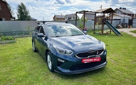 KIA cee'd III, 2020 год, 1 790 000 рублей, 2 фотография
