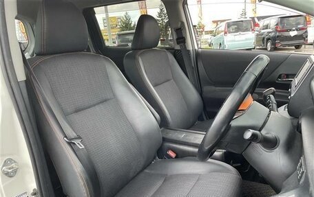 Toyota Sienta II, 2021 год, 1 107 000 рублей, 8 фотография