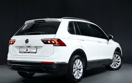 Volkswagen Tiguan II, 2021 год, 2 399 000 рублей, 8 фотография