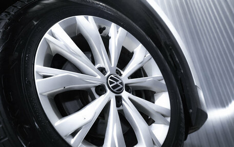 Volkswagen Tiguan II, 2021 год, 2 399 000 рублей, 13 фотография